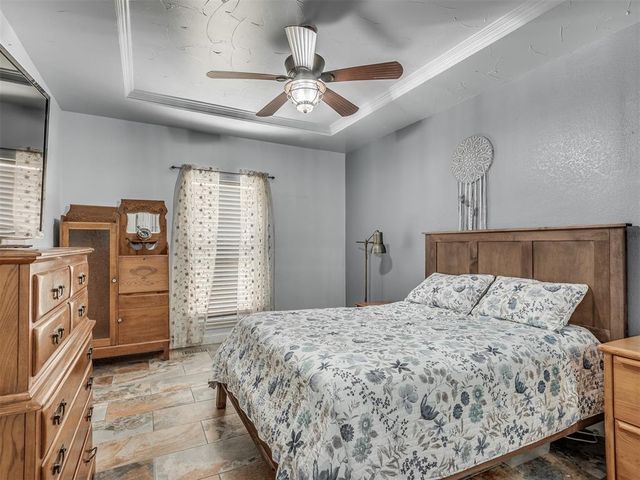 8024 NW 100th Street, Oklahoma City, OK 73162
