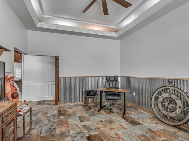 8024 NW 100th Street, Oklahoma City, OK 73162