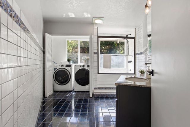 47 Recreation Drive, La Honda, CA 94020