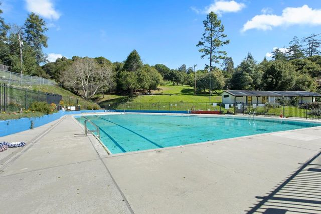 47 Recreation Drive, La Honda, CA 94020