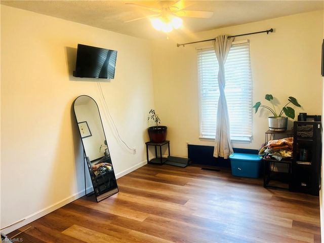 2136 Elizabeth Drive, Mount Airy, NC 27030