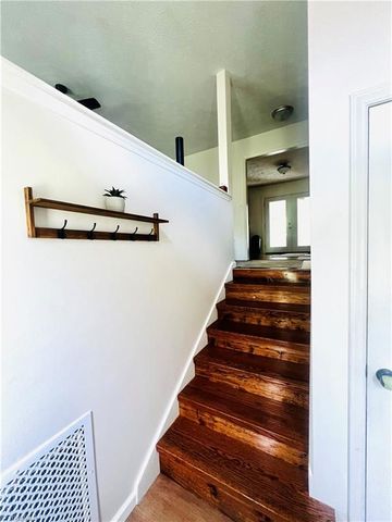 2136 Elizabeth Drive, Mount Airy, NC 27030
