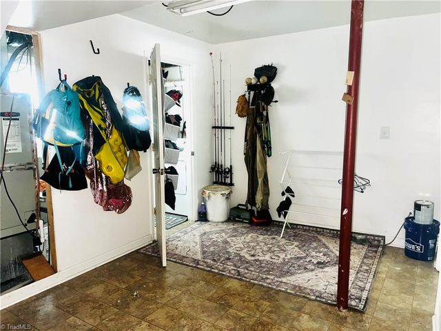 2136 Elizabeth Drive, Mount Airy, NC 27030