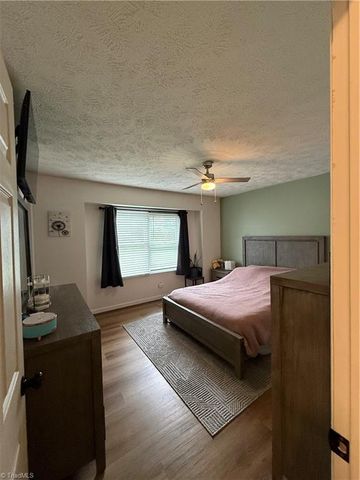 2136 Elizabeth Drive, Mount Airy, NC 27030