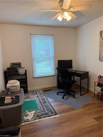 2136 Elizabeth Drive, Mount Airy, NC 27030