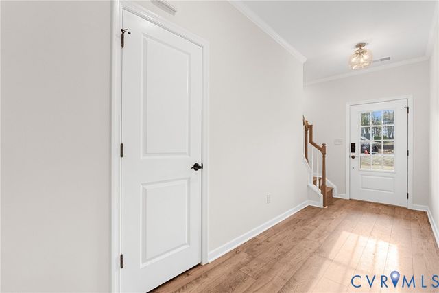 6715 Mayland Ridge Ln, Chesterfield, VA 23120