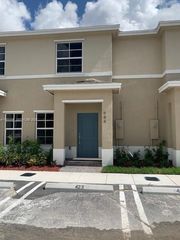 480 NE 5th St, Florida City, FL 33034