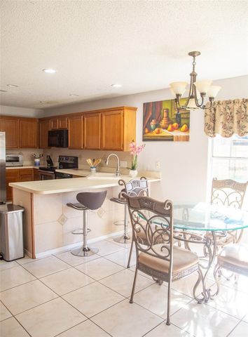 618 BERKS COURT, Orlando, FL 32835