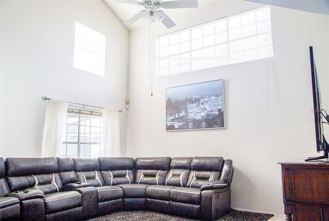 618 BERKS COURT, Orlando, FL 32835