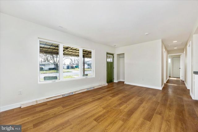 301 REDWOOD AVE, Frederick, MD 21701