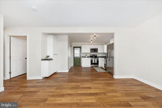 301 REDWOOD AVE, Frederick, MD 21701