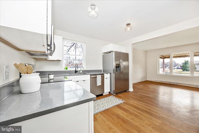 301 REDWOOD AVE, Frederick, MD 21701