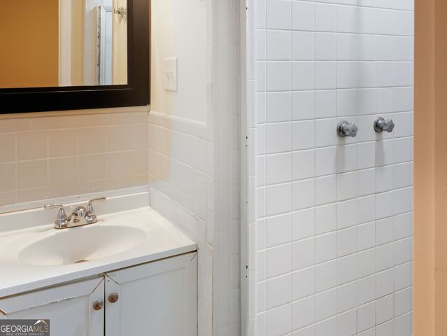 4218 Durham Circle, Stone Mountain, GA 30083