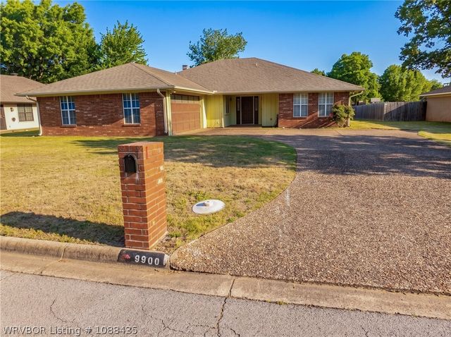 9900 Kingsley Place, Fort Smith, AR 72908