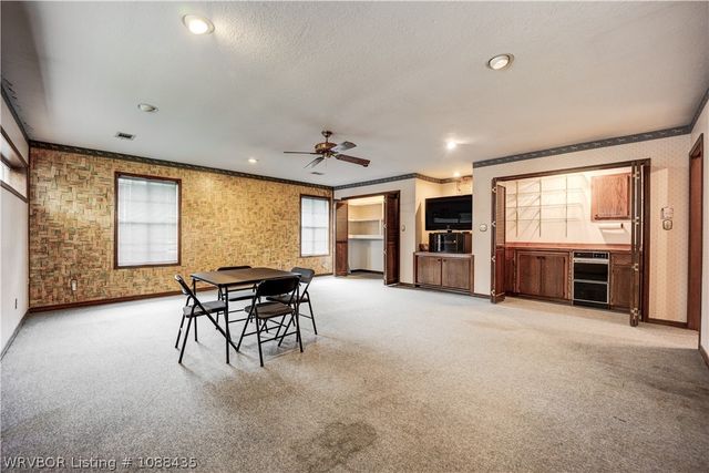 9900 Kingsley Place, Fort Smith, AR 72908