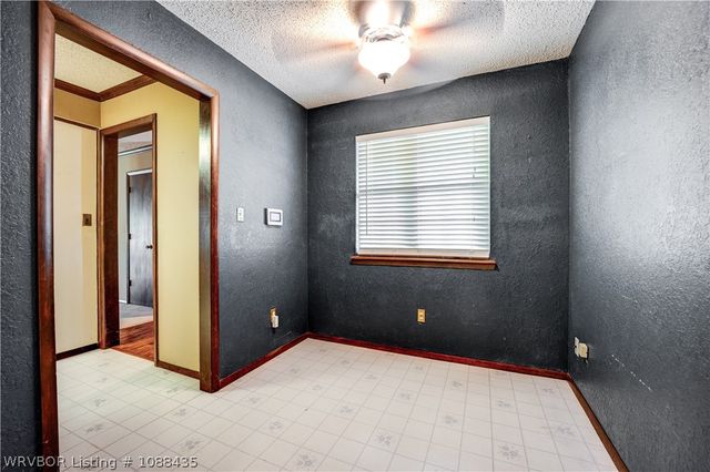 9900 Kingsley Place, Fort Smith, AR 72908