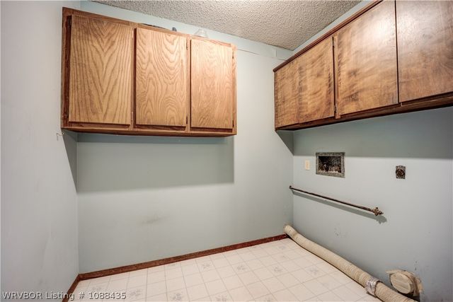 9900 Kingsley Place, Fort Smith, AR 72908