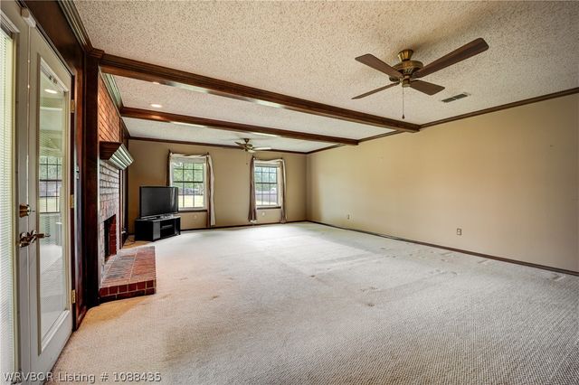 9900 Kingsley Place, Fort Smith, AR 72908