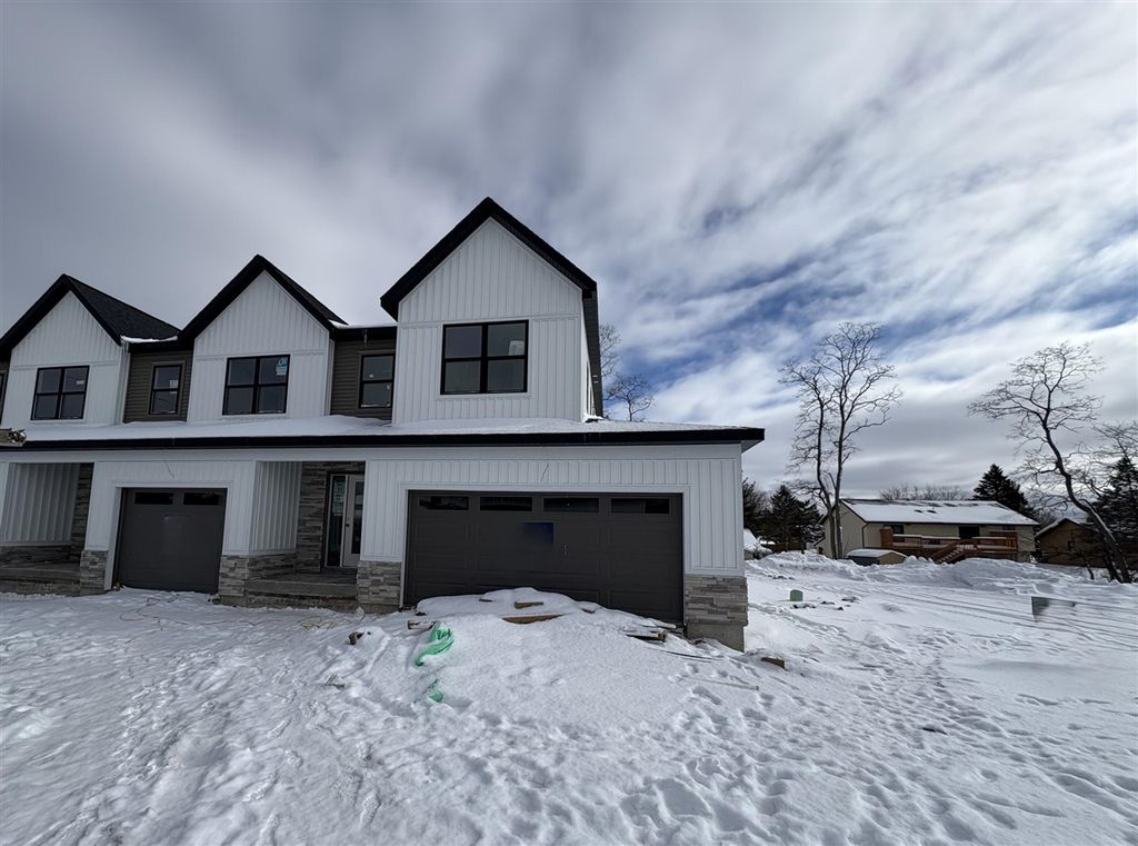 4426 Trillium Court, Kentwood, MI 49512