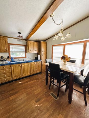 2005 Sharkey Road, Morehead, KY 40351