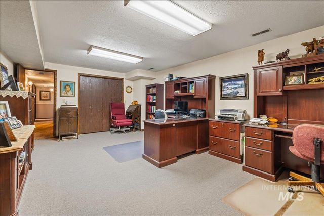 2503 Lyle Ct, Nampa, ID 83651