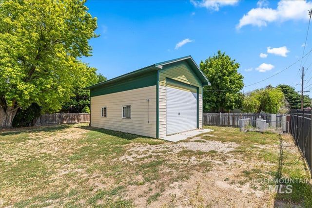 2503 Lyle Ct, Nampa, ID 83651