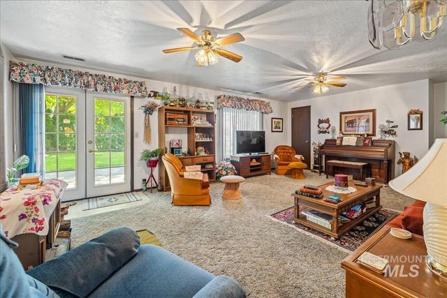 2503 Lyle Ct, Nampa, ID 83651