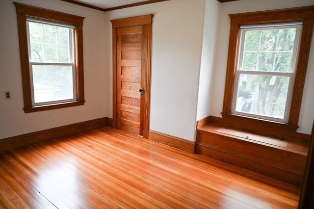 72 Washington St, Natick, MA 01760
