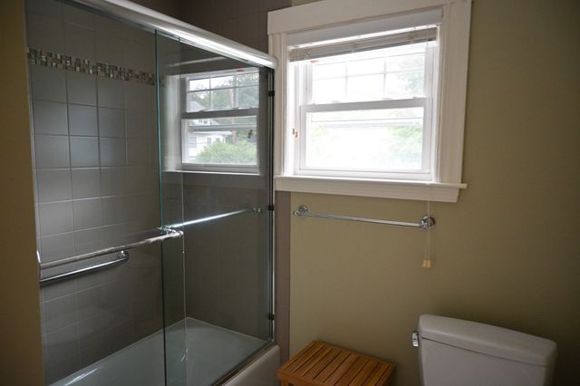 72 Washington St, Natick, MA 01760