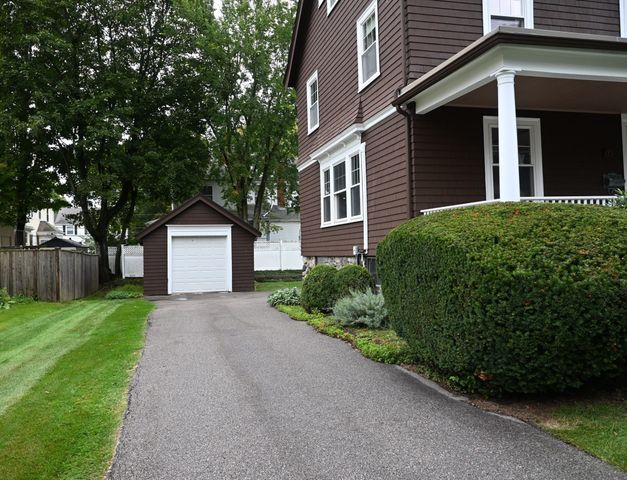 72 Washington St, Natick, MA 01760