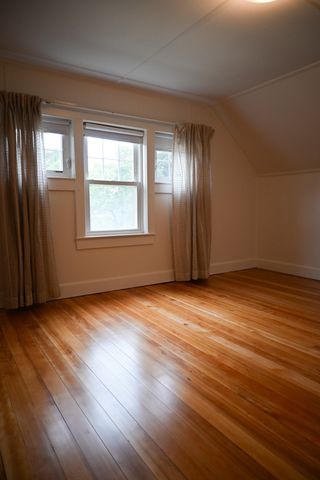 72 Washington St, Natick, MA 01760