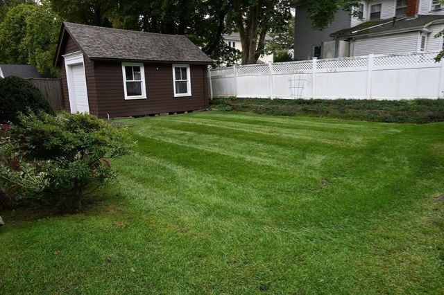 72 Washington St, Natick, MA 01760