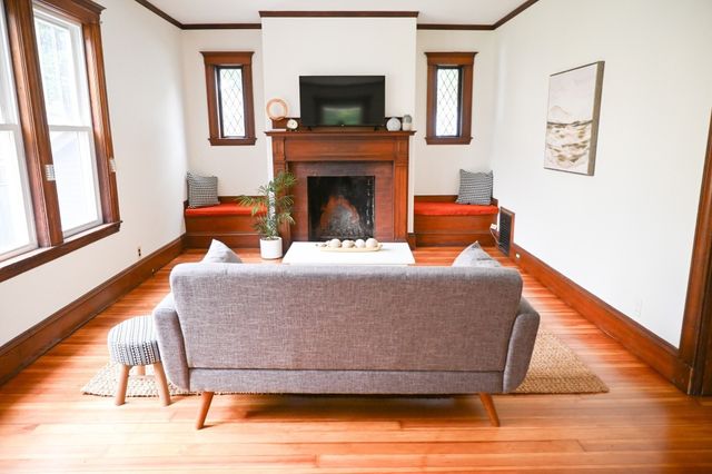 72 Washington St, Natick, MA 01760