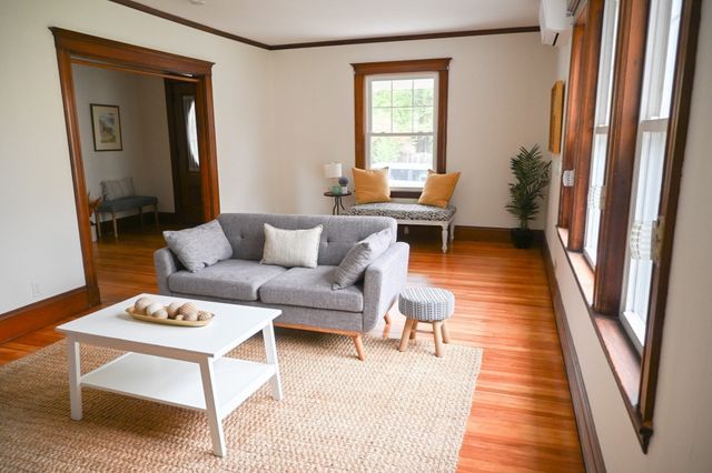 72 Washington St, Natick, MA 01760