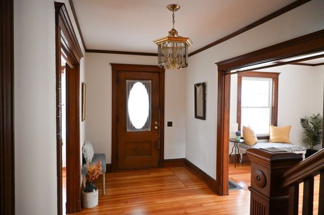 72 Washington St, Natick, MA 01760