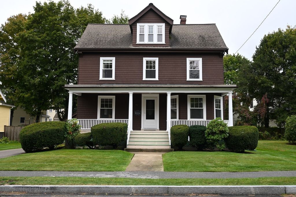 72 Washington St, Natick, MA 01760