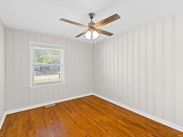 3027 Graham Avenue, Evansville, IN 47714