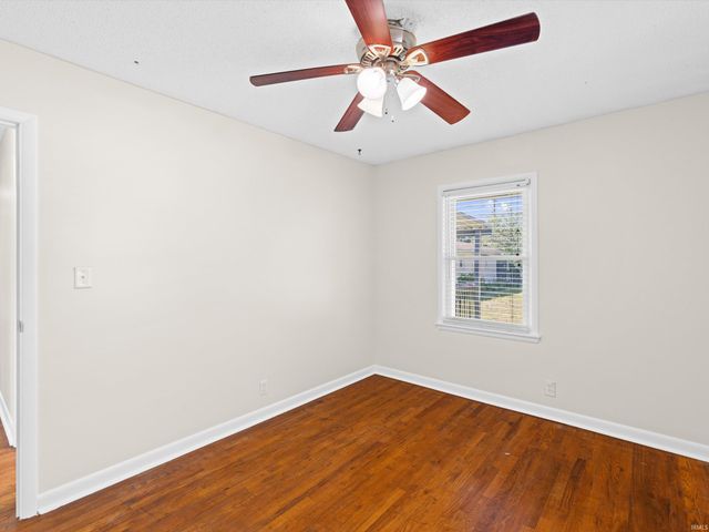 3027 Graham Avenue, Evansville, IN 47714