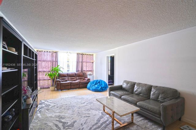 2101 Atlantic Shores Blvd 120, Hallandale Beach, FL 33009