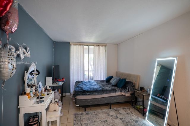 2101 Atlantic Shores Blvd 120, Hallandale Beach, FL 33009