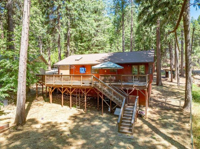 6470 Ridgeway Dr, Pollock Pines, CA 95726