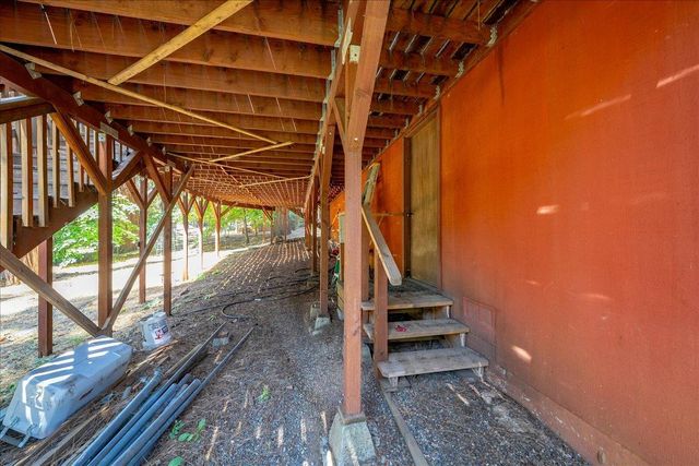 6470 Ridgeway Dr, Pollock Pines, CA 95726