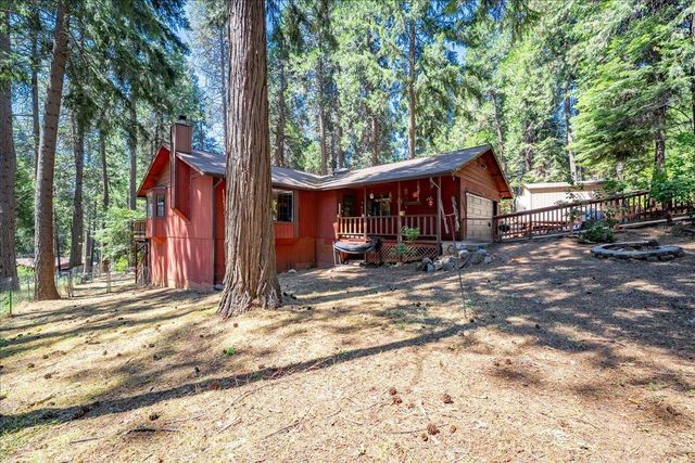 6470 Ridgeway Dr, Pollock Pines, CA 95726