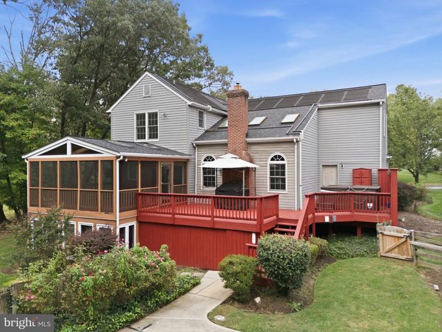 8825 CARDINAL FOREST CIR, Laurel, MD 20723