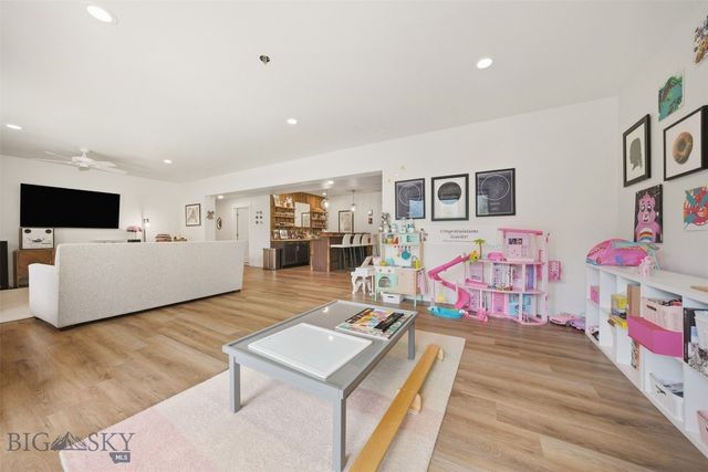 106 Gallatin Foothills Drive, Gallatin Gateway, MT 59730