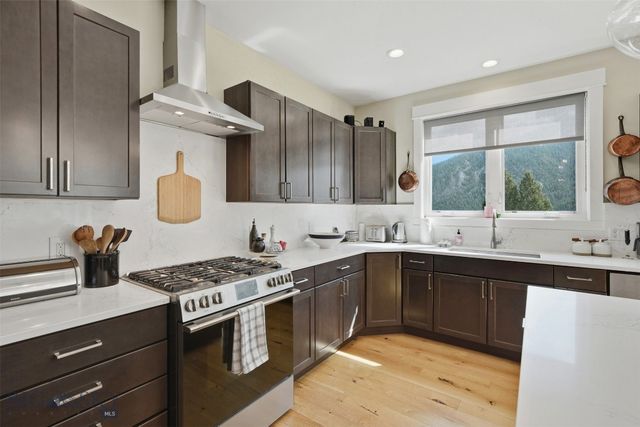106 Gallatin Foothills Drive, Gallatin Gateway, MT 59730