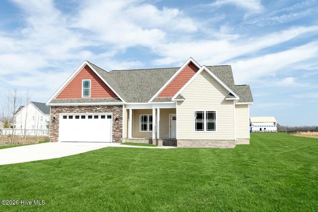 2699 Whitaker Glen Drive, Farmville, NC 27828