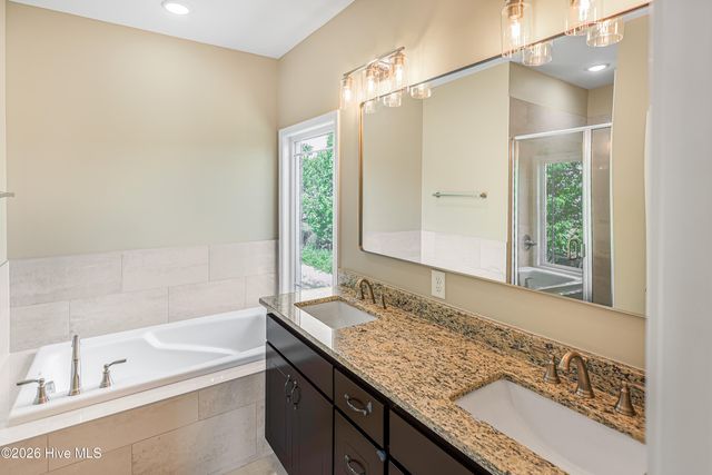 2699 Whitaker Glen Drive, Farmville, NC 27828