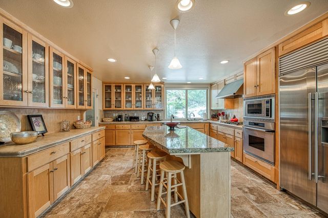 42502 Bretz Point Lane, Shaver Lake, CA 93664