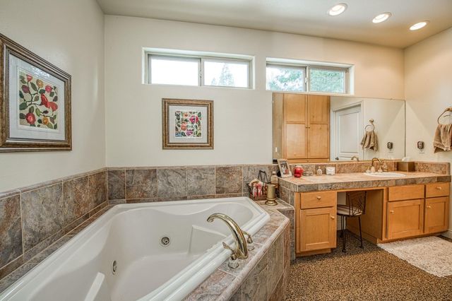 42502 Bretz Point Lane, Shaver Lake, CA 93664